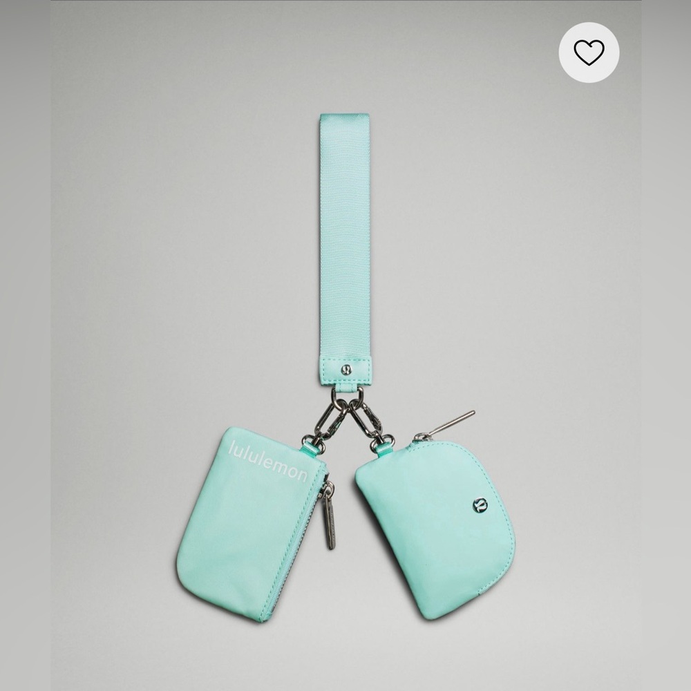 Dual pouch wristlet